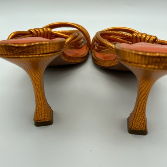 Italian Sandals - Picture 2 of 6